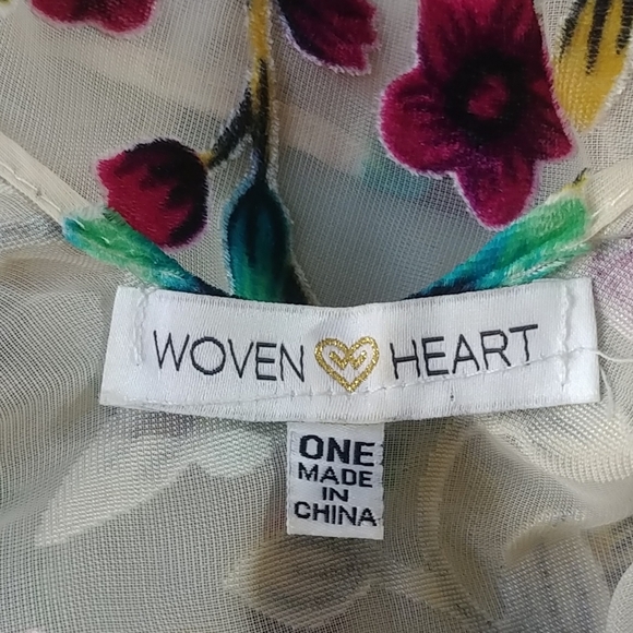 Woven Heart Floral Velvet Kimono One Size - Picture 5 of 5